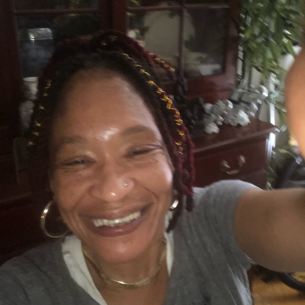 Meet your Posher, Wendi